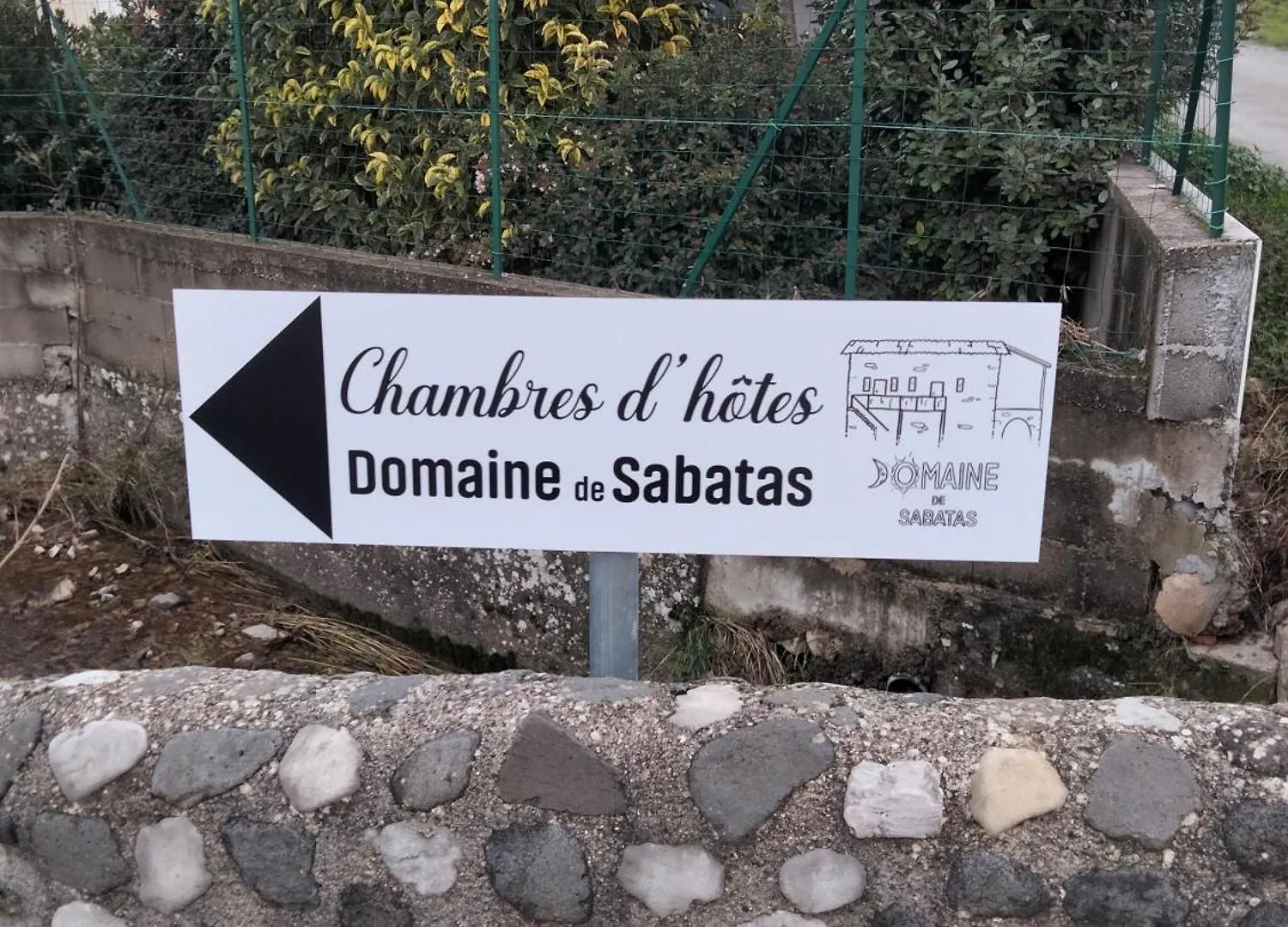 Chambre D'Hotes La Terrasse De Sabatas Chomerac
